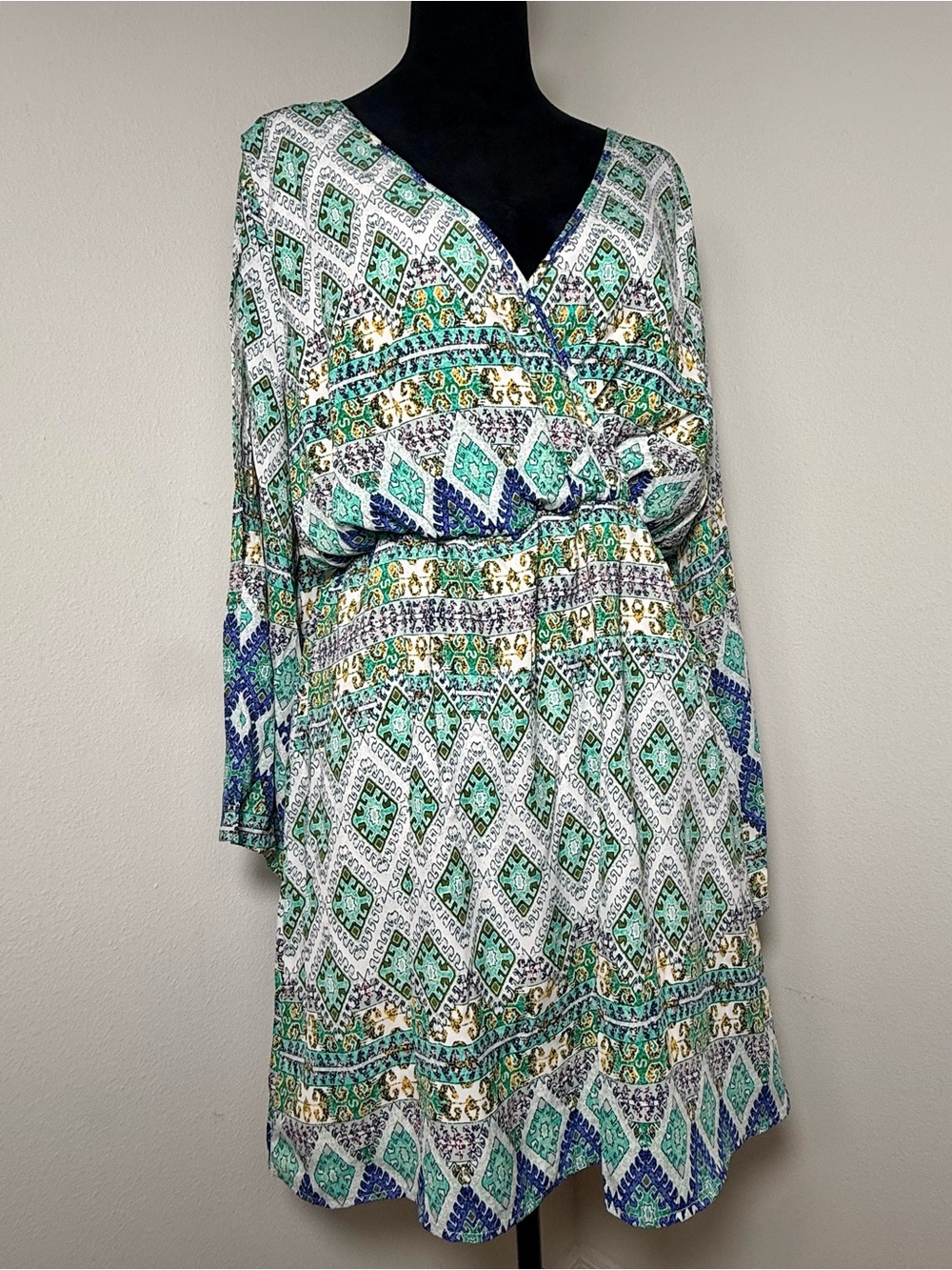 The Cousin Couture, Long Sleeved Boho Bell Sleeve Faux Wrap Dress, Size L
